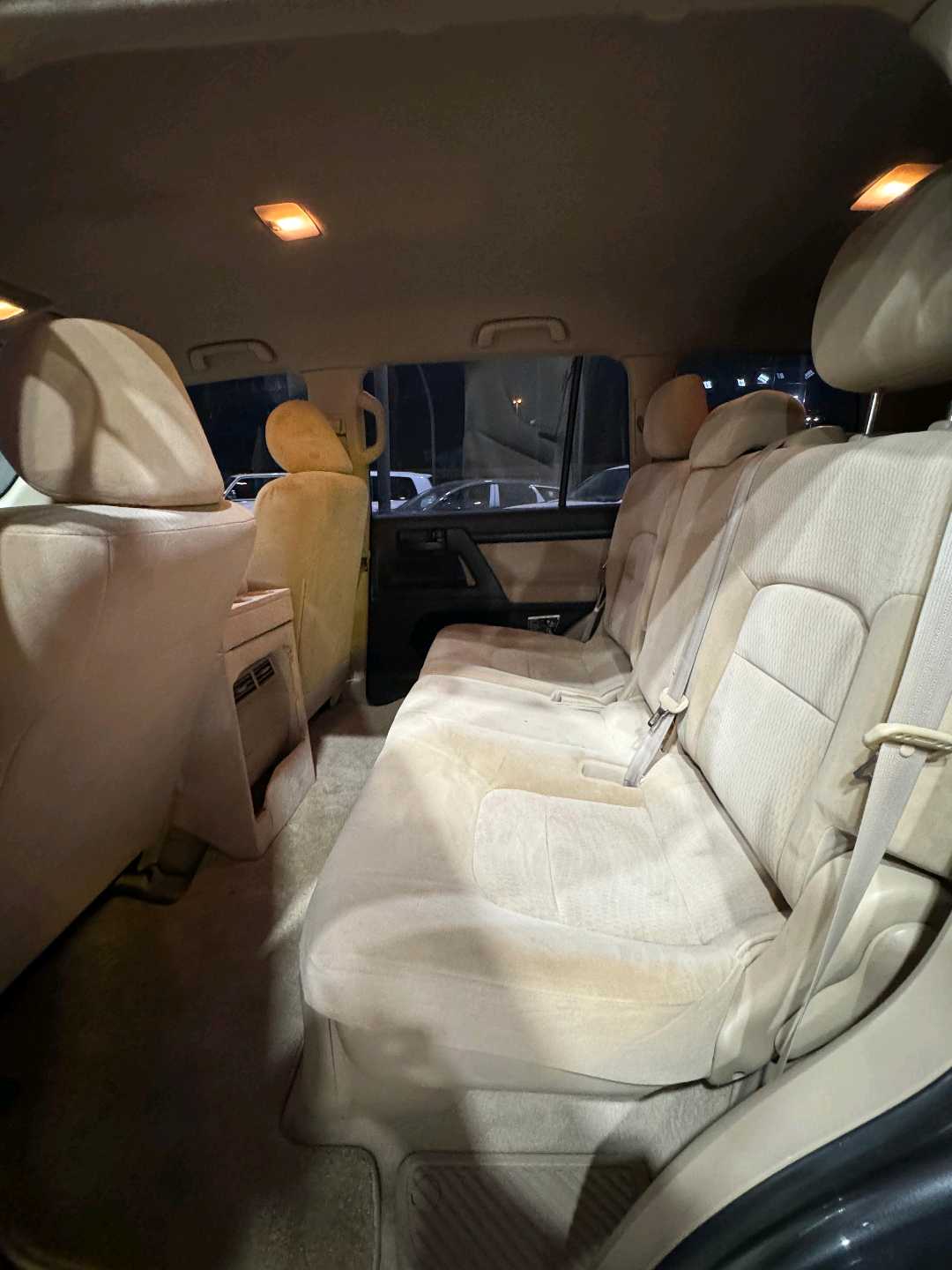 Car Image 2015 TOYOTA LAND CRUISER GX