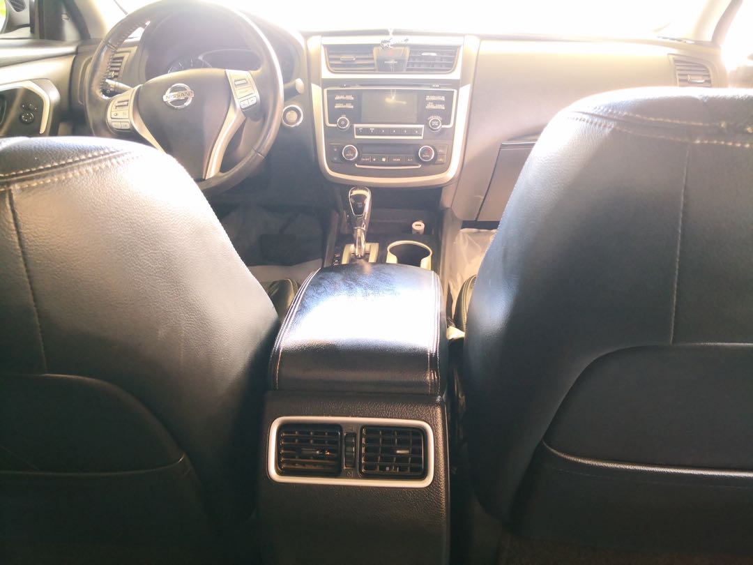 Car Image 2017 NISSAN ALTIMA SL