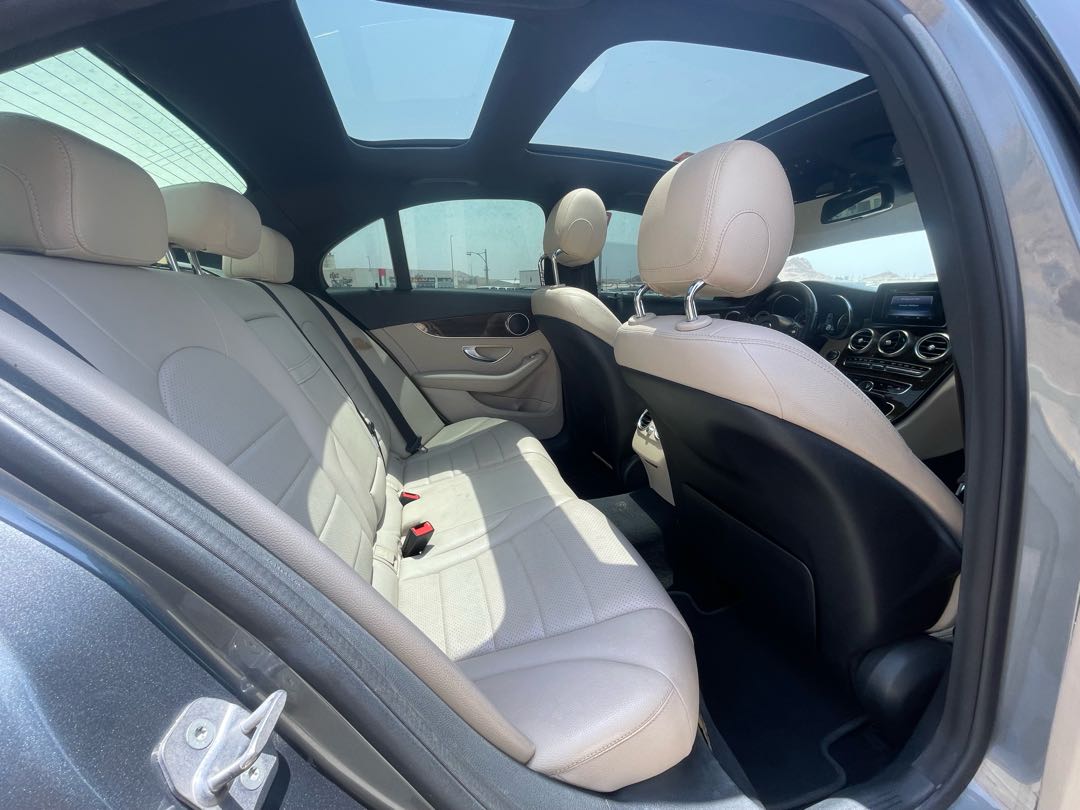 Car Image 2018 MERCEDES C Class 300
