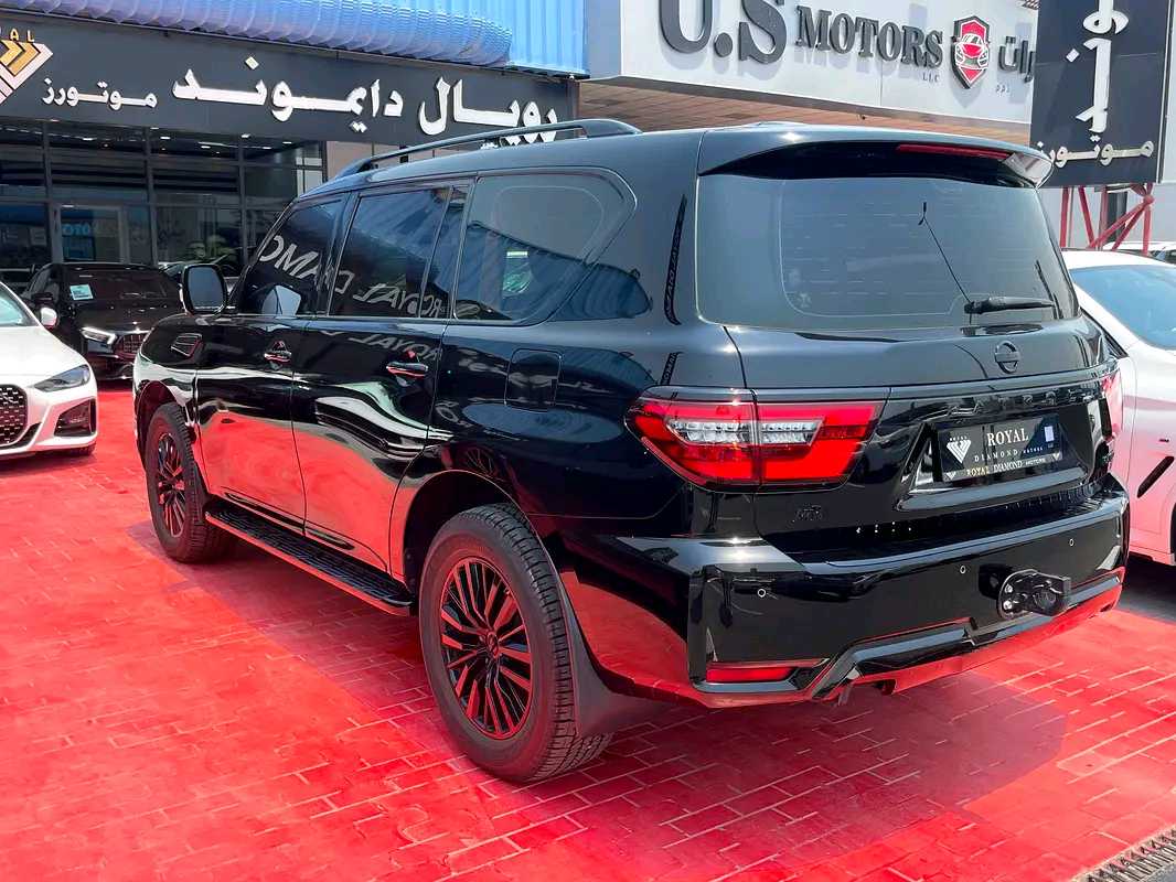 Car Image 2021 NISSAN PATROL Platinum