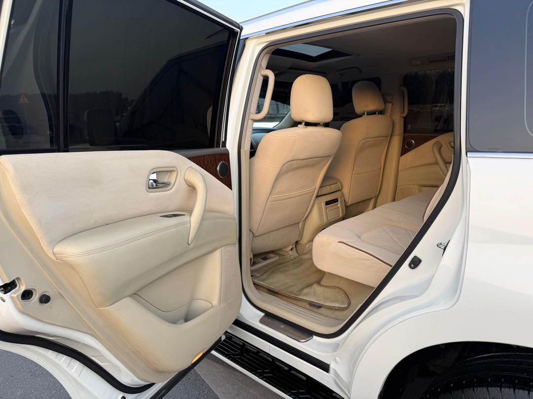 Car Image 2016 NISSAN PATROL Titanium