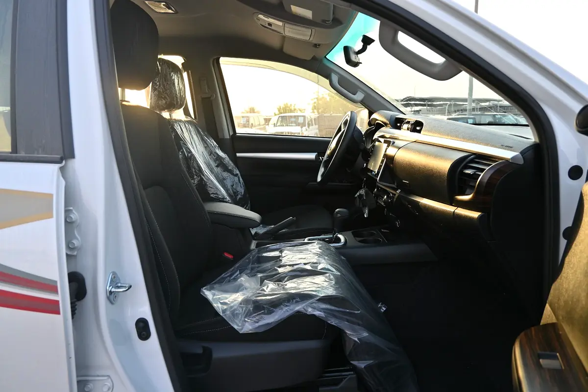 Car Image 2026 TOYOTA HILUX DLX