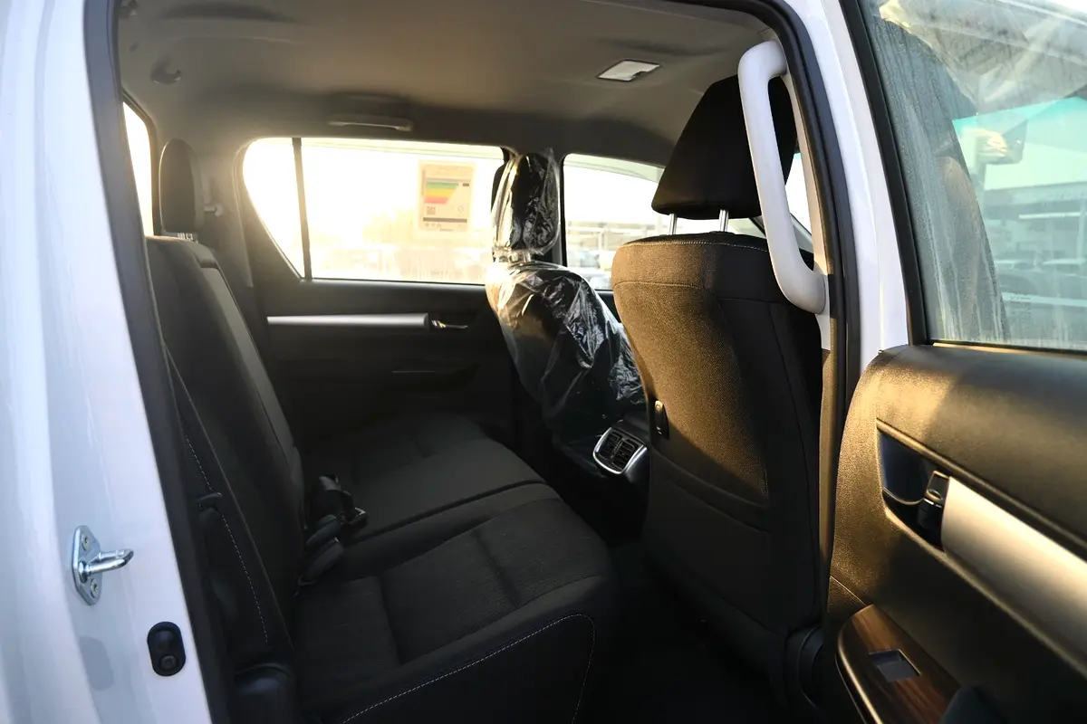 Car Image 2026 TOYOTA HILUX DLX