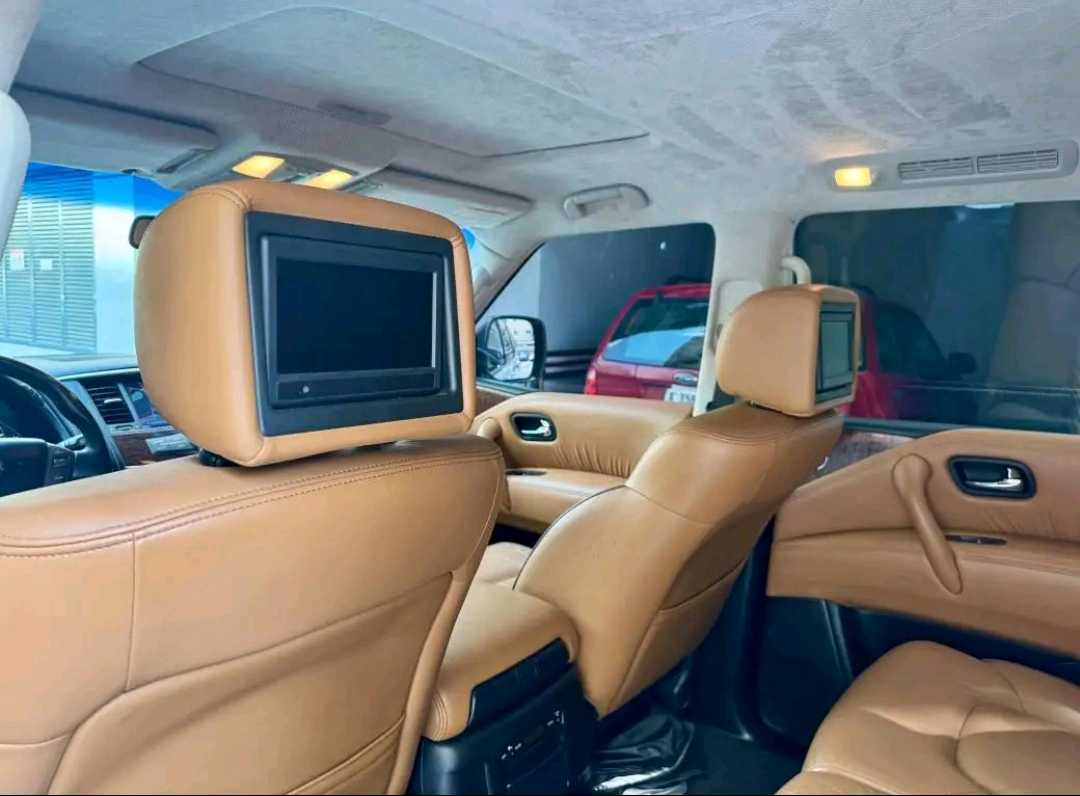 Car Image 2015 NISSAN PATROL Platinum