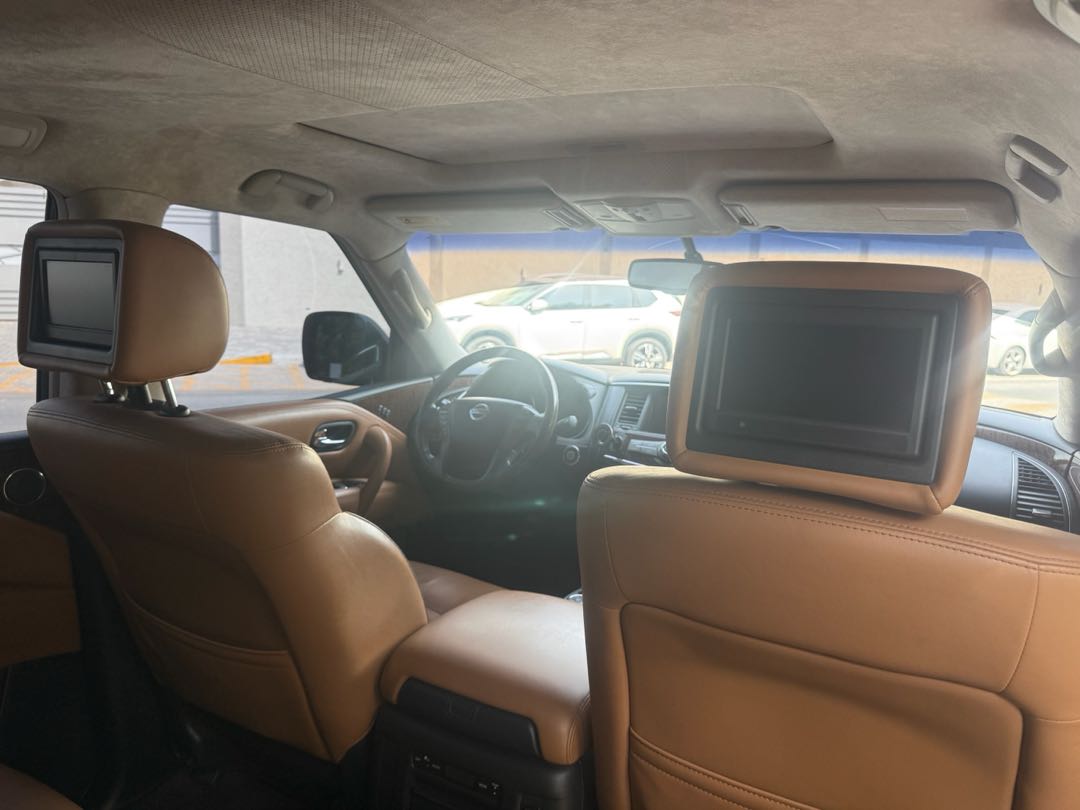 Car Image 2016 NISSAN PATROL Platinum