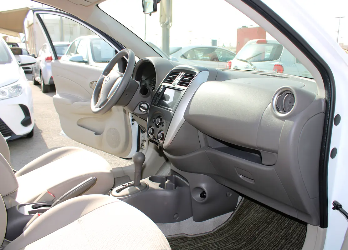 Car Image 2023 NISSAN SUNNY 