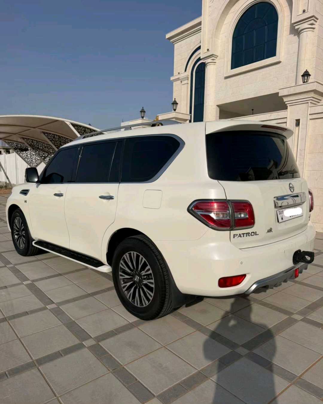 Car Image 2017 NISSAN PATROL Titanium