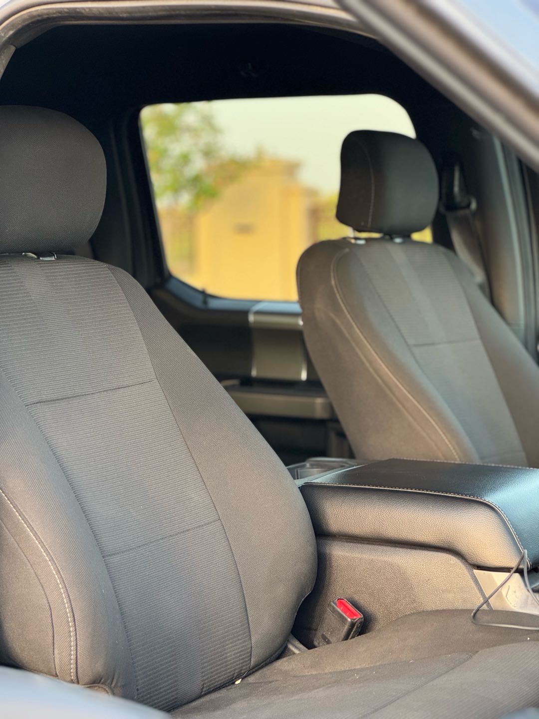 Car Image 2017 FORD F-150 
