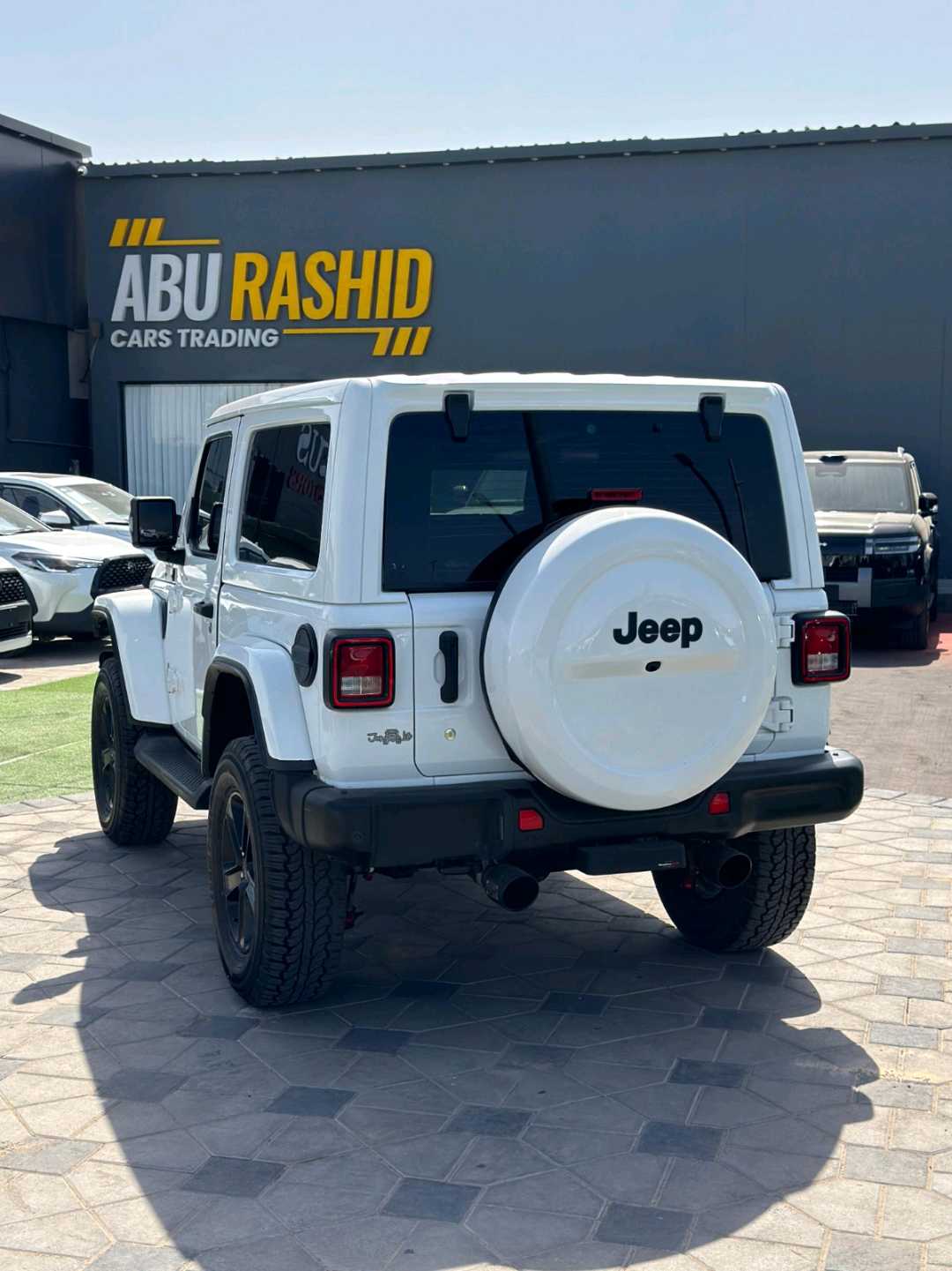 Car Image 2018 JEEP WRANGLER Sport