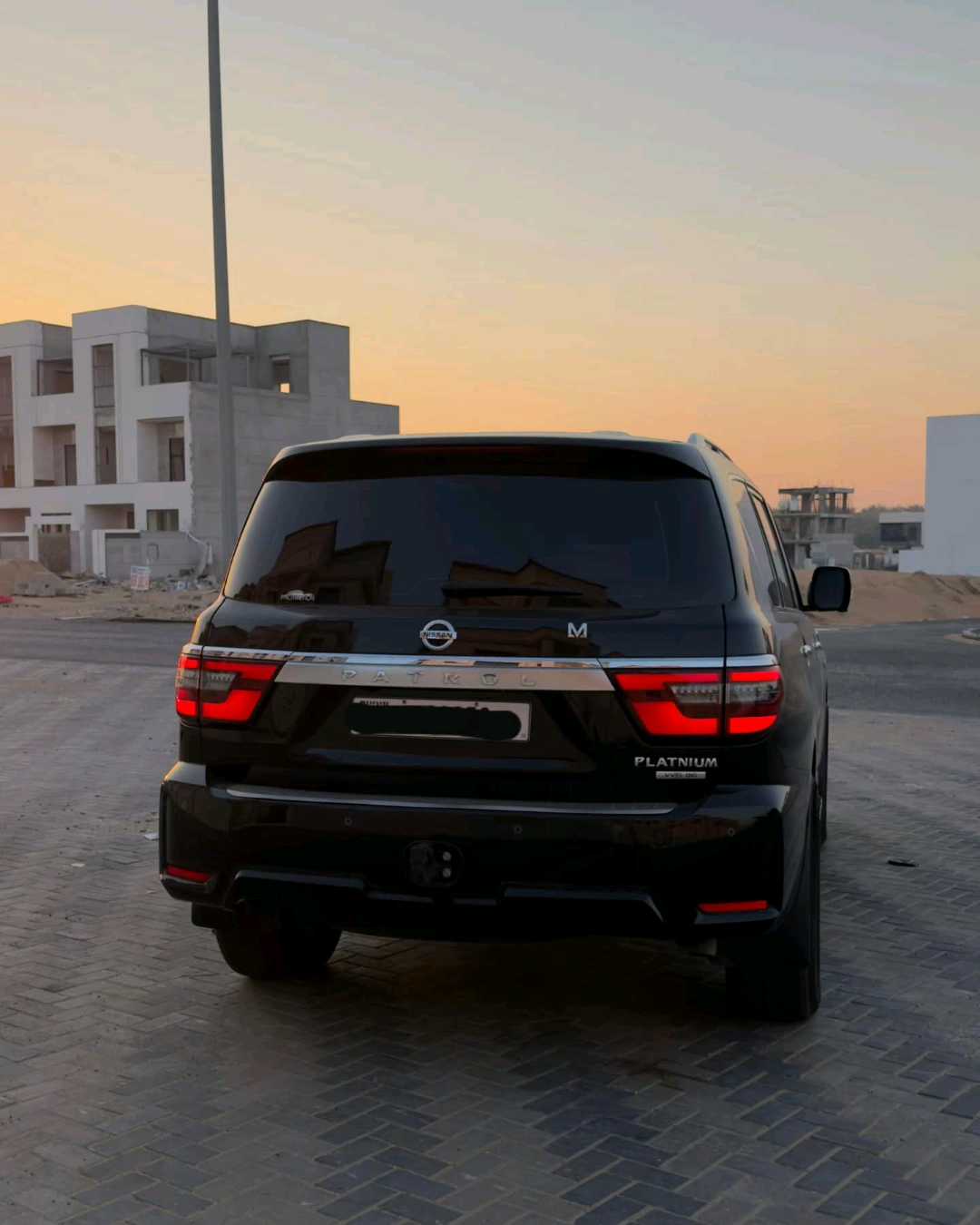 Car Image 2021 NISSAN PATROL Platinum