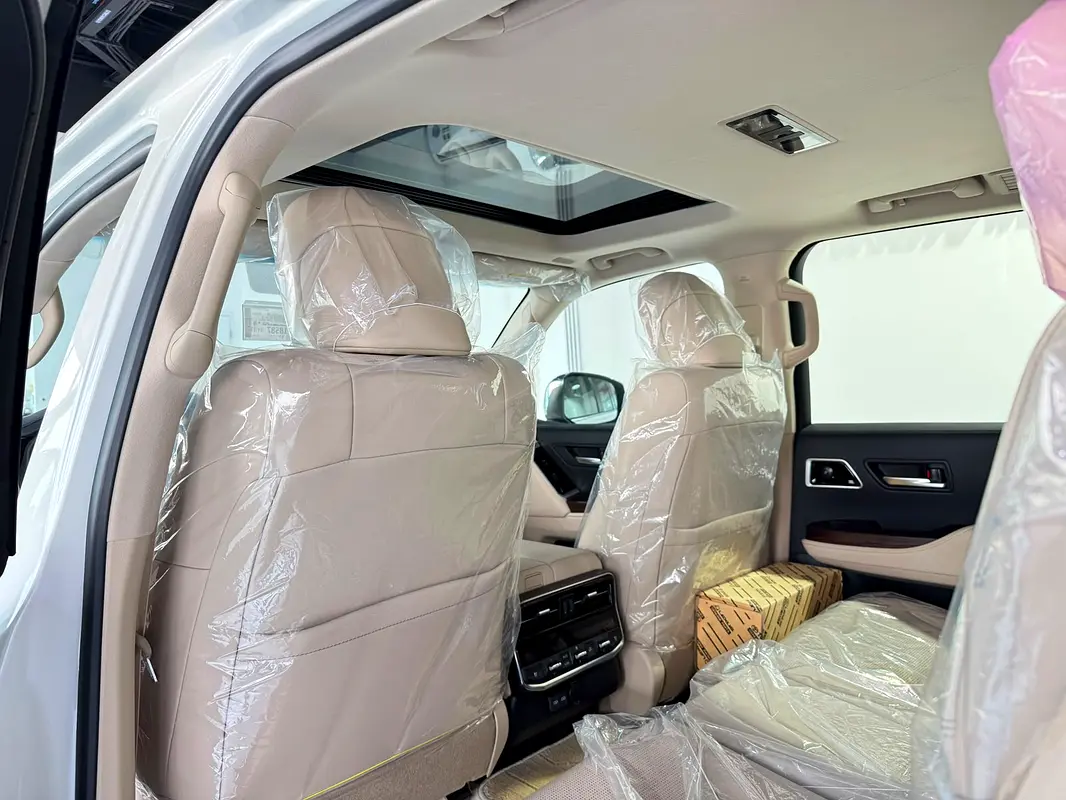 Car Image 2026 TOYOTA LAND CRUISER VX.R