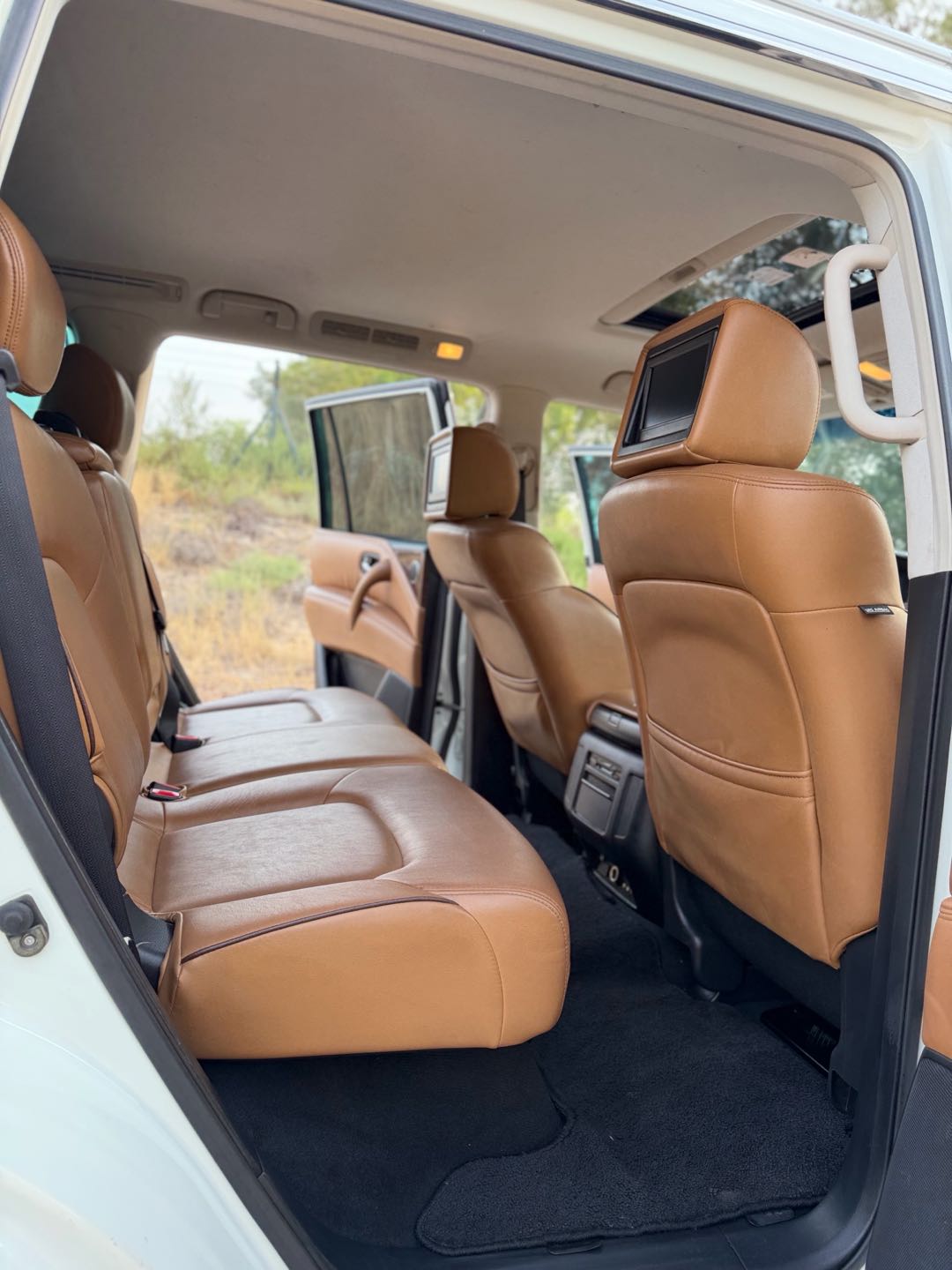 Car Image 2017 NISSAN PATROL Platinum