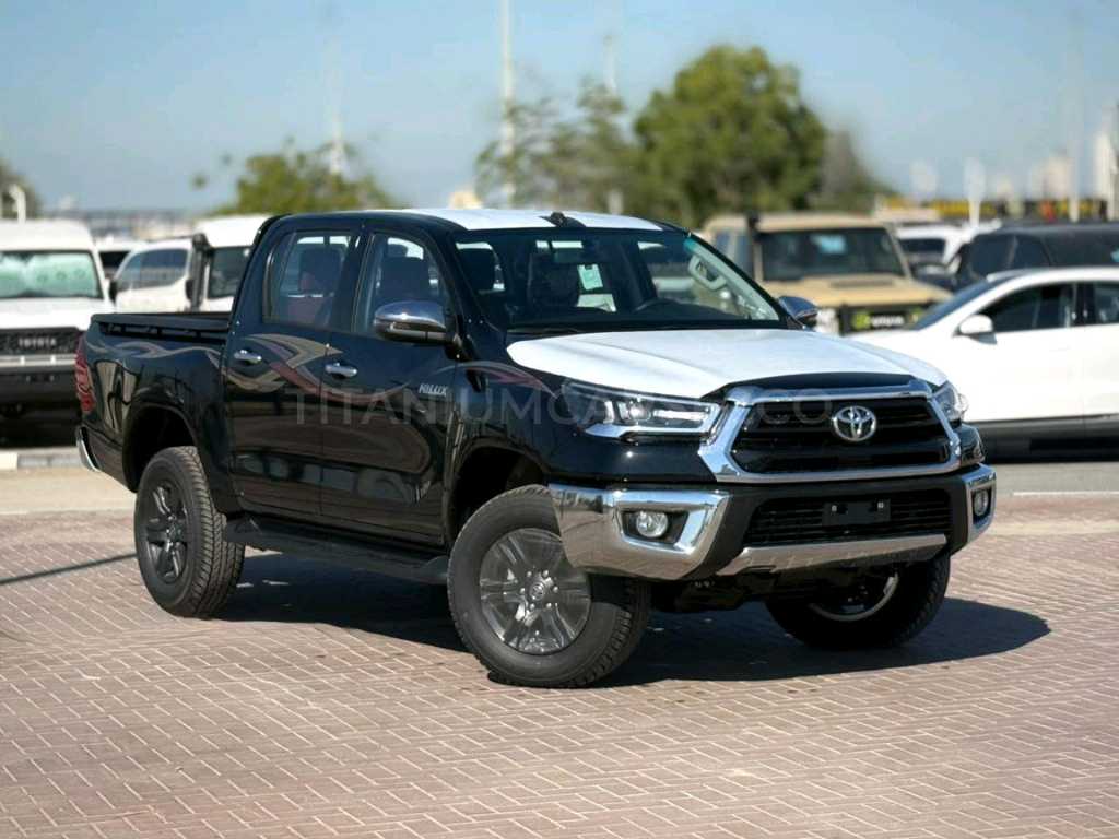 Car Image 2026 TOYOTA HILUX 2.7