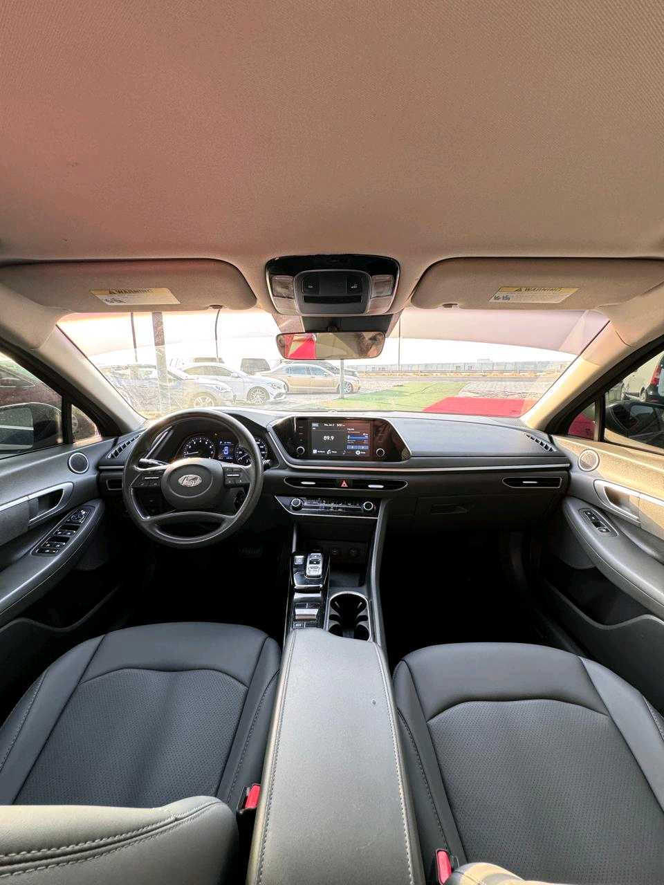 Car Image 2020 HYUNDAI SONATA SE