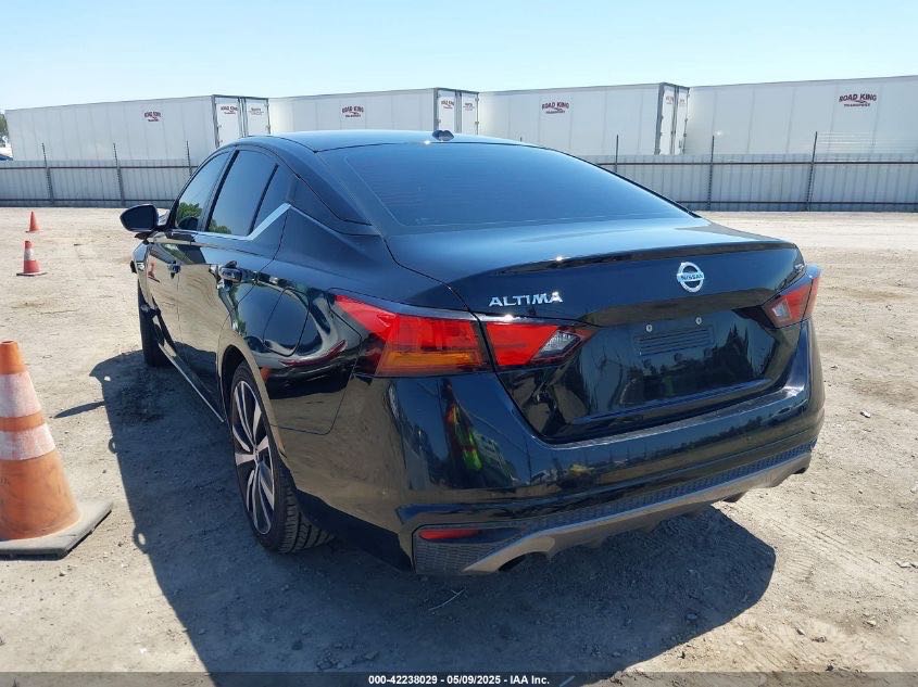 Car Image 2019 NISSAN ALTIMA