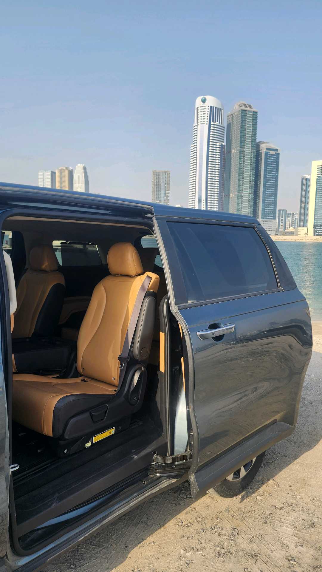 KIA CARNIVAL 2024