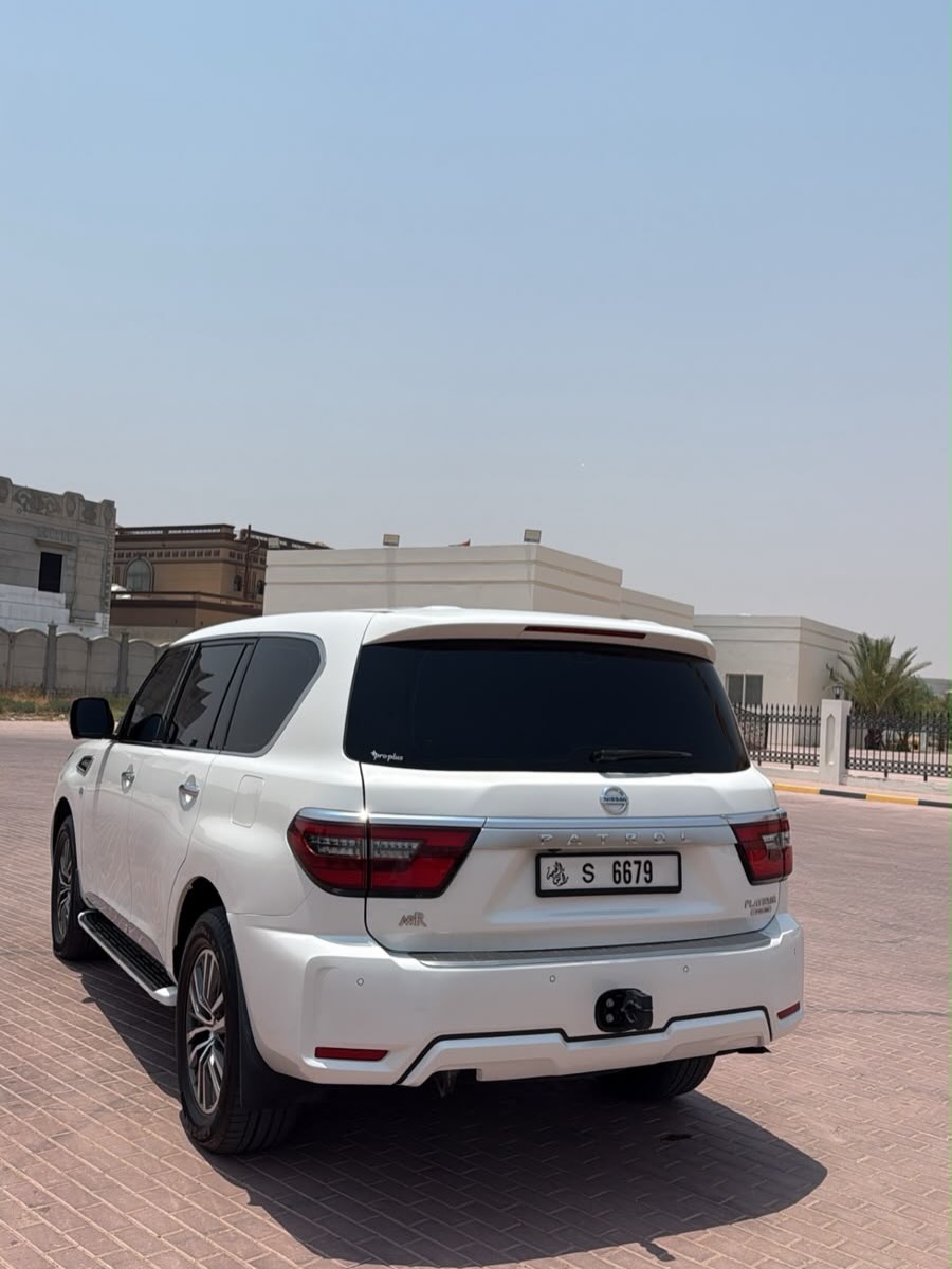 Car Image 2021 NISSAN PATROL Platinum