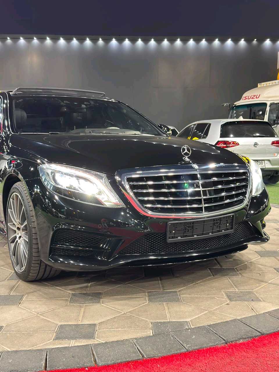 Car Image 2015 MERCEDES S Class 550