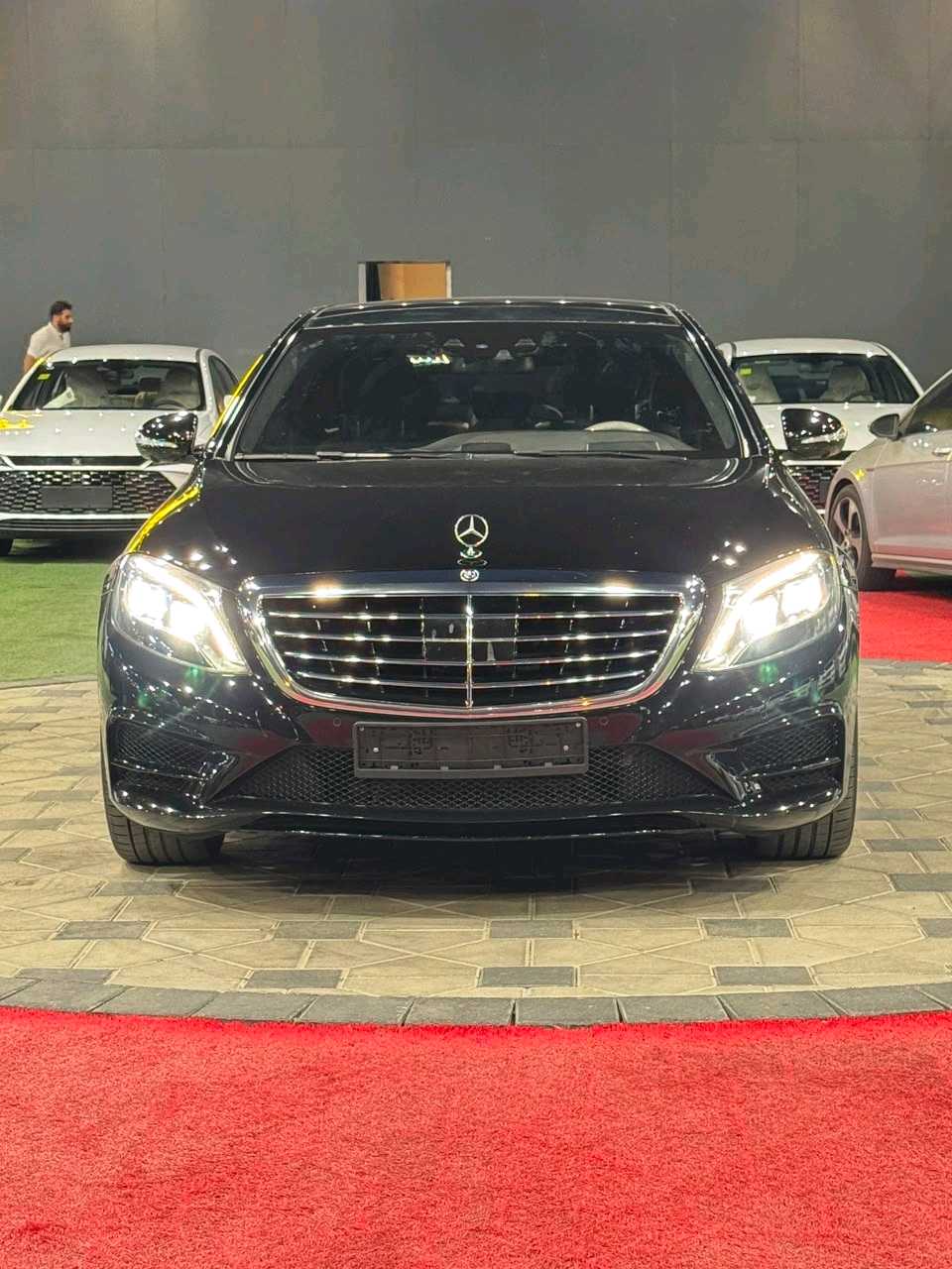 Car Image 2015 MERCEDES S Class 550