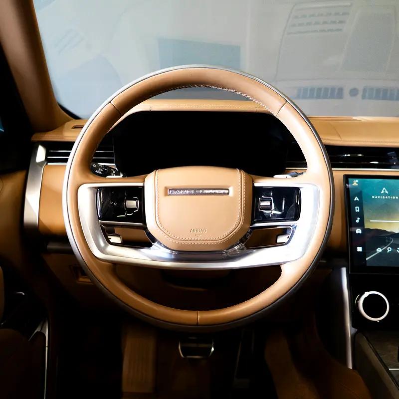 Car Image 2023 LAND ROVER VOGUE 