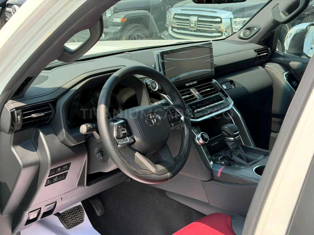 Car Image 2026 TOYOTA LAND CRUISER VX.R