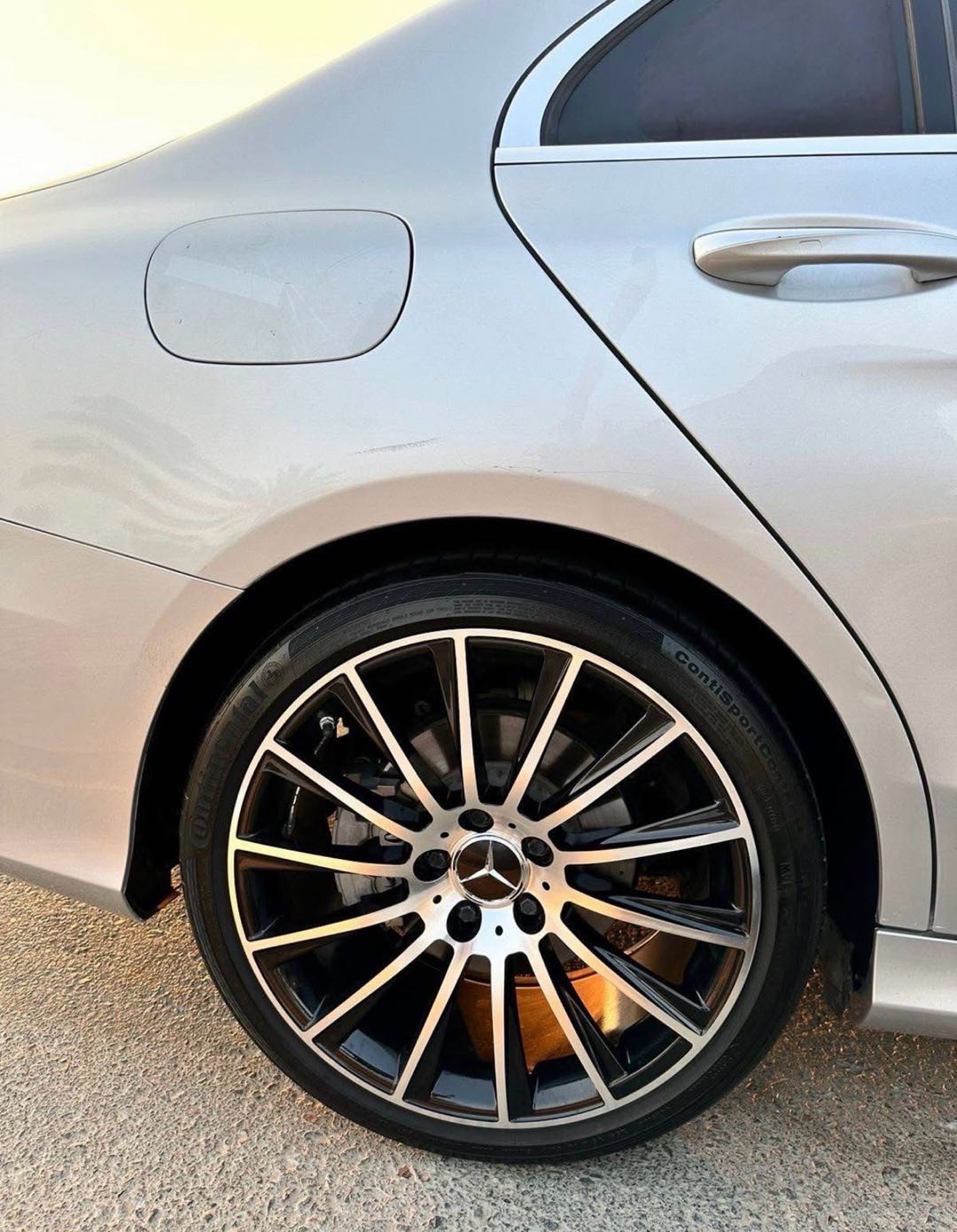 Car Image 2019 MERCEDES C Class 300