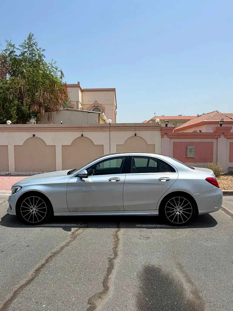 Car Image 2017 MERCEDES C Class 200
