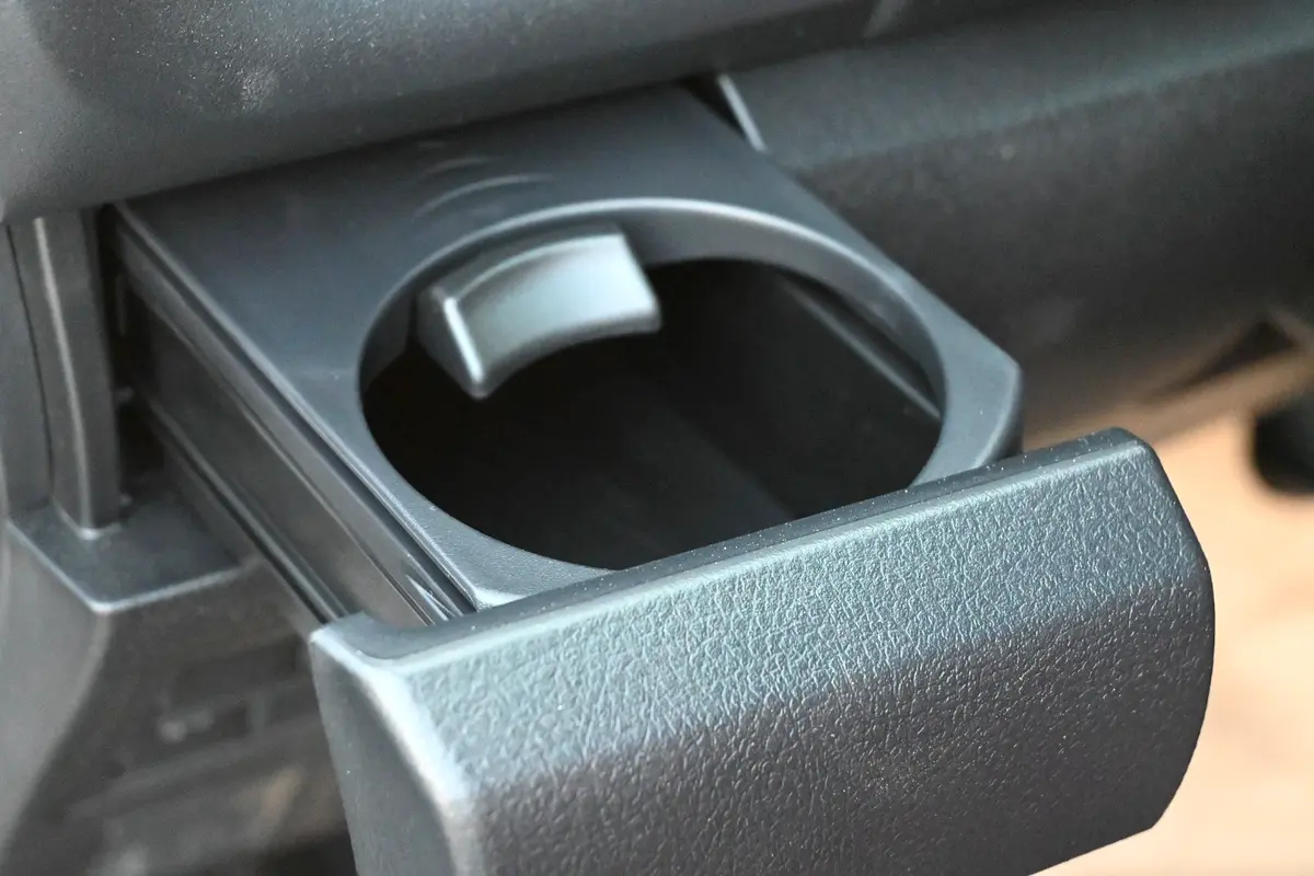 Car Image 2026 TOYOTA HILUX GL
