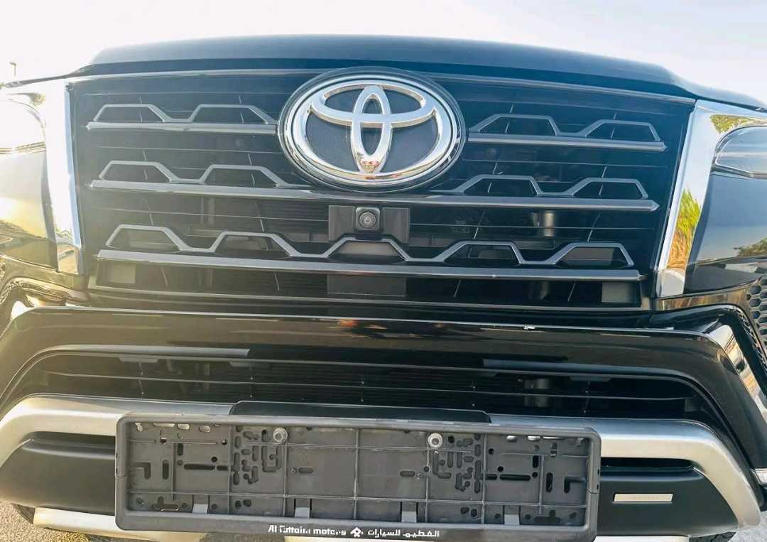 Car Image 2024 TOYOTA FORTUNER 