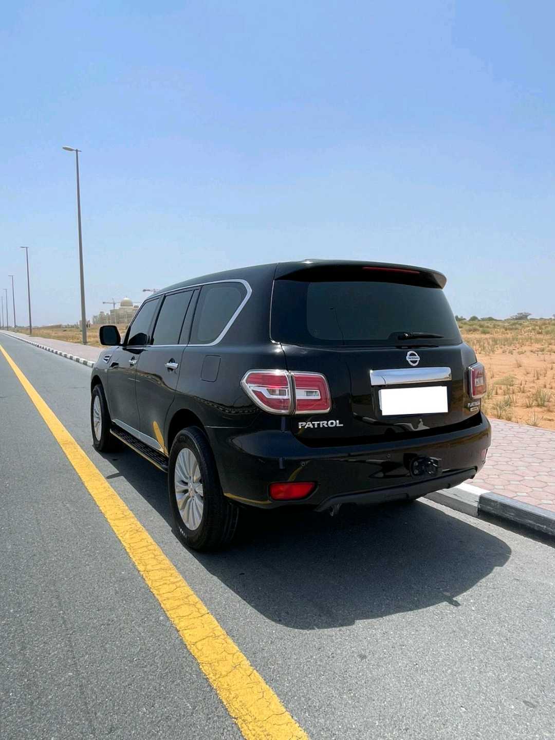 Car Image 2014 NISSAN PATROL Platinum