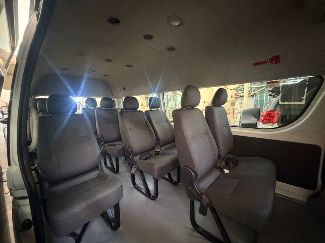 Car Image 2018 TOYOTA Hiace 