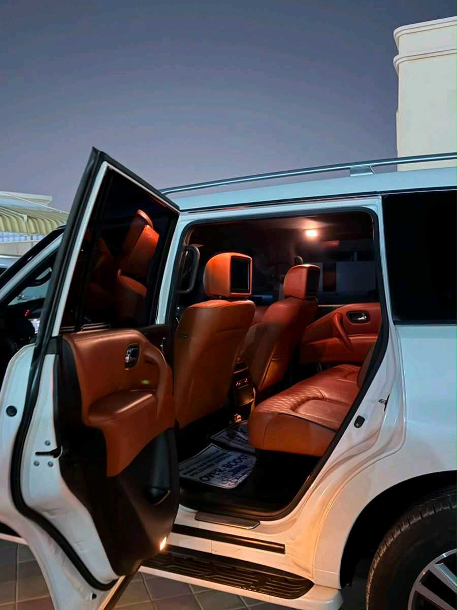 Car Image 2021 NISSAN PATROL Platinum