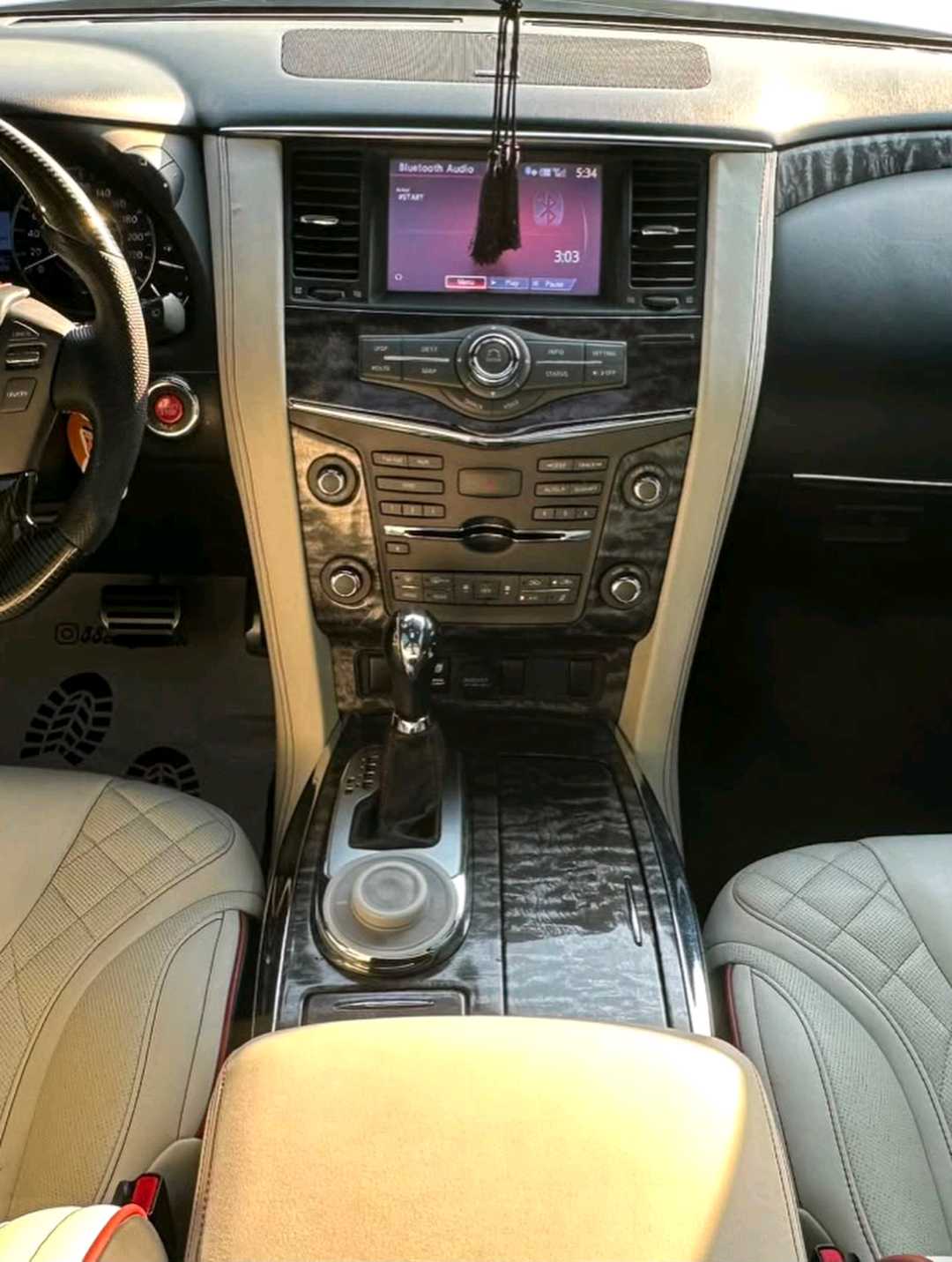 Car Image 2017 NISSAN PATROL Nismo
