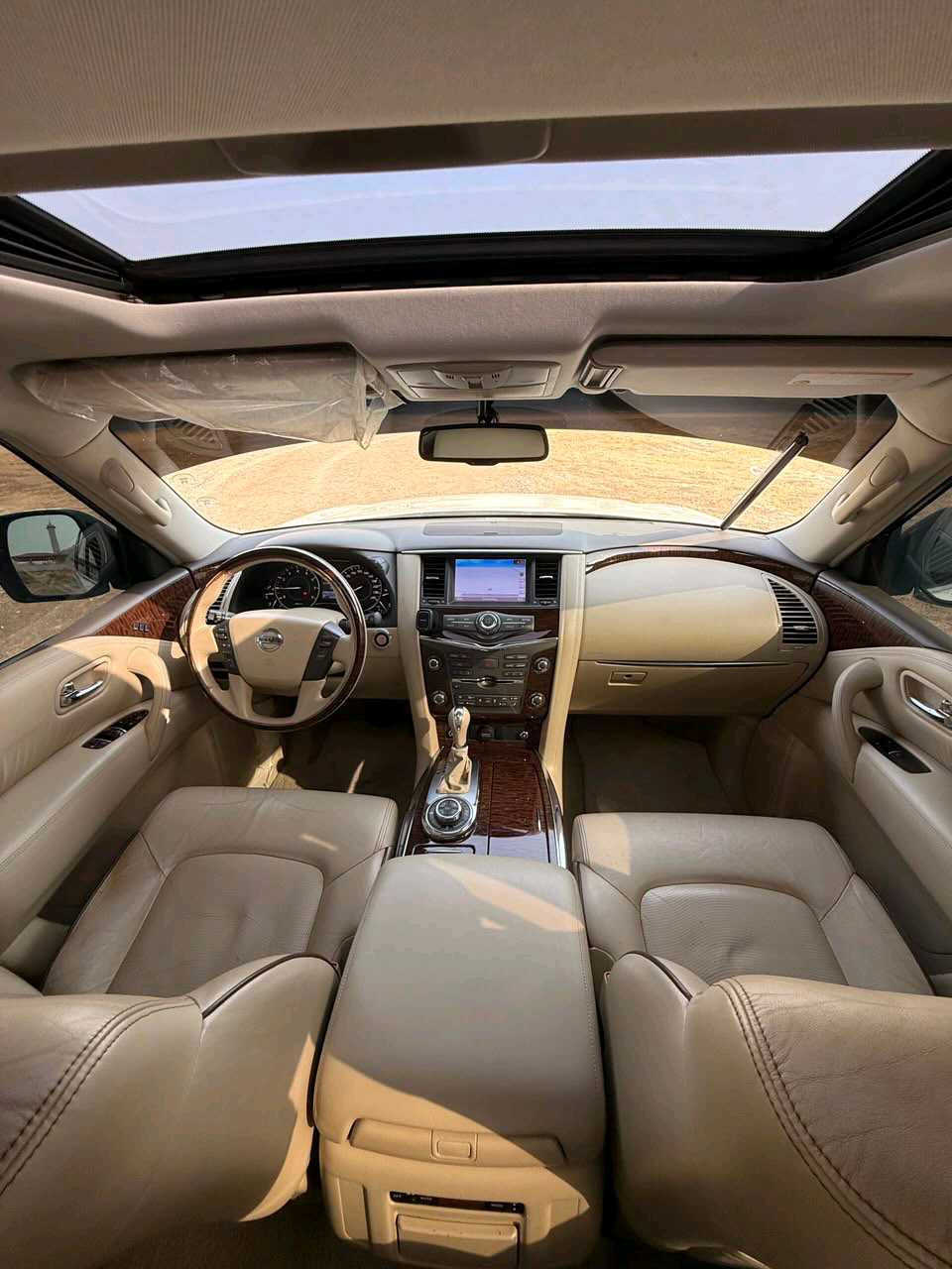 Car Image 2014 NISSAN PATROL Platinum