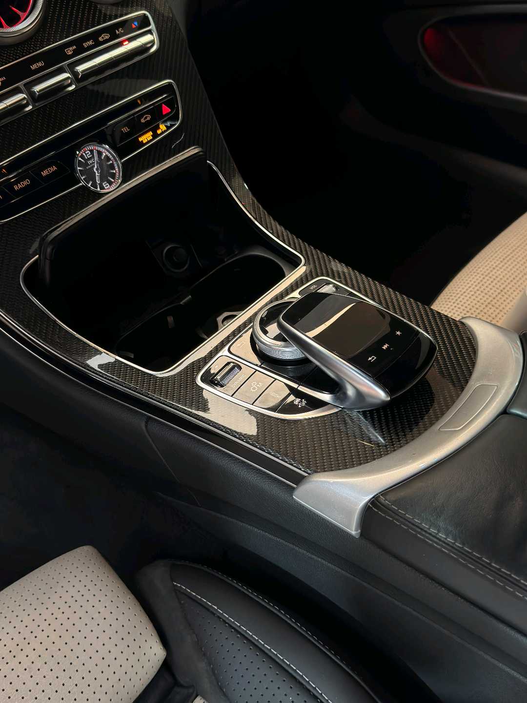 Car Image 2017 MERCEDES C Class 63
