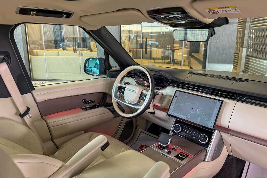 Car Image 2022 LAND ROVER VOGUE 