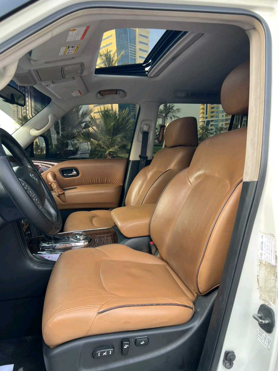 Car Image 2014 NISSAN PATROL Platinum