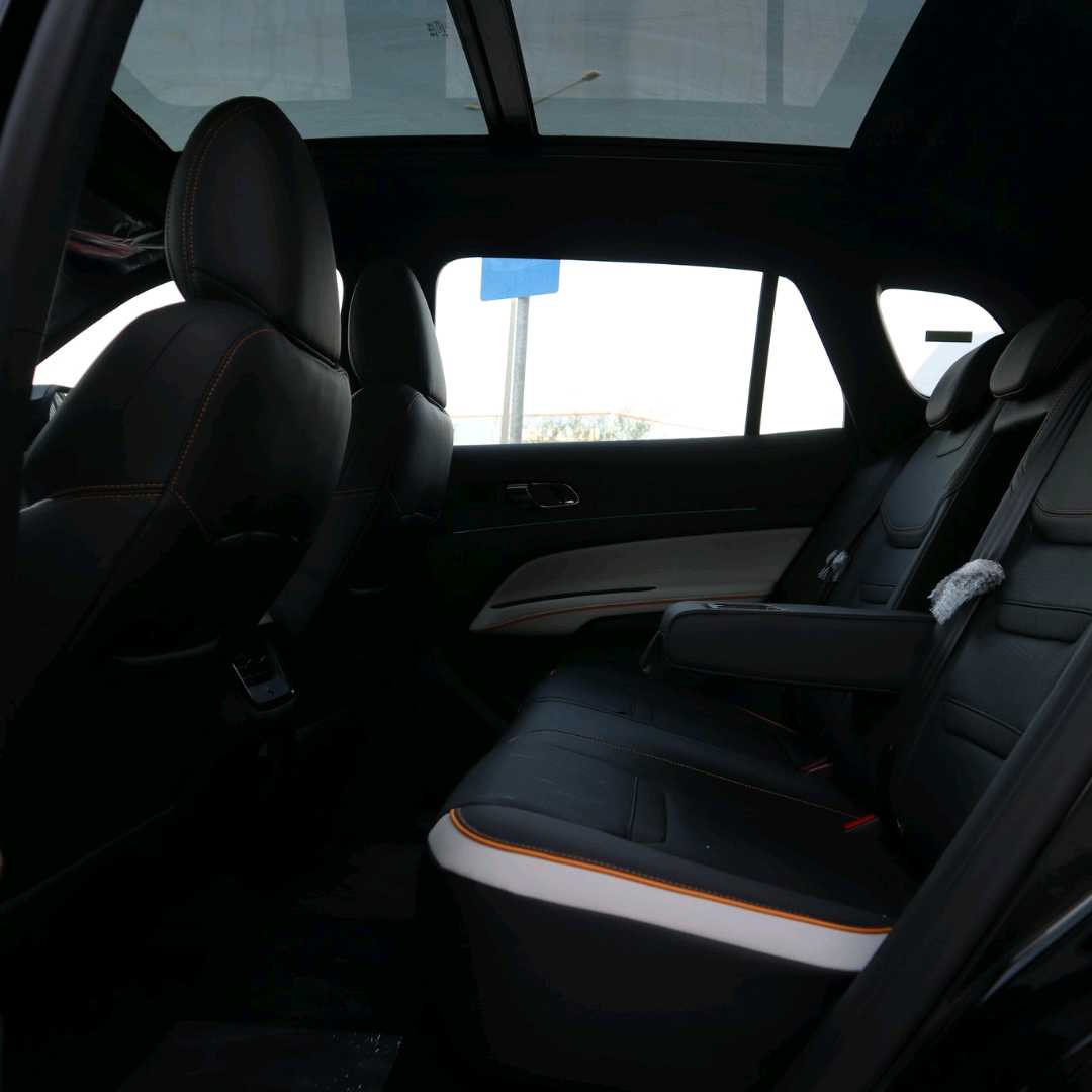 Car Image 2025 FORD TERRITORY 