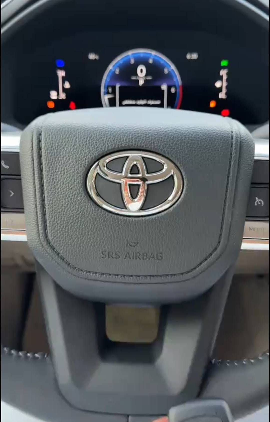 Car Image 2025 TOYOTA LAND CRUISER 