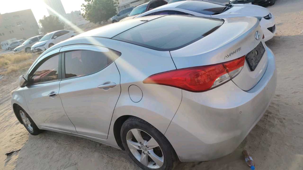 Car Image 2011 HYUNDAI AVANTE 
