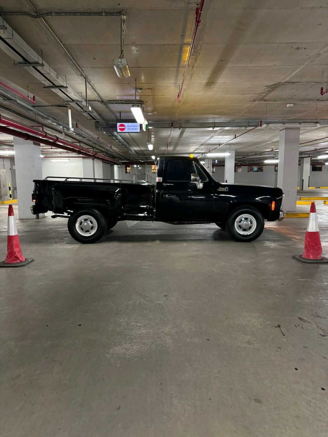 Car Image 1980 GMC SIERRA 