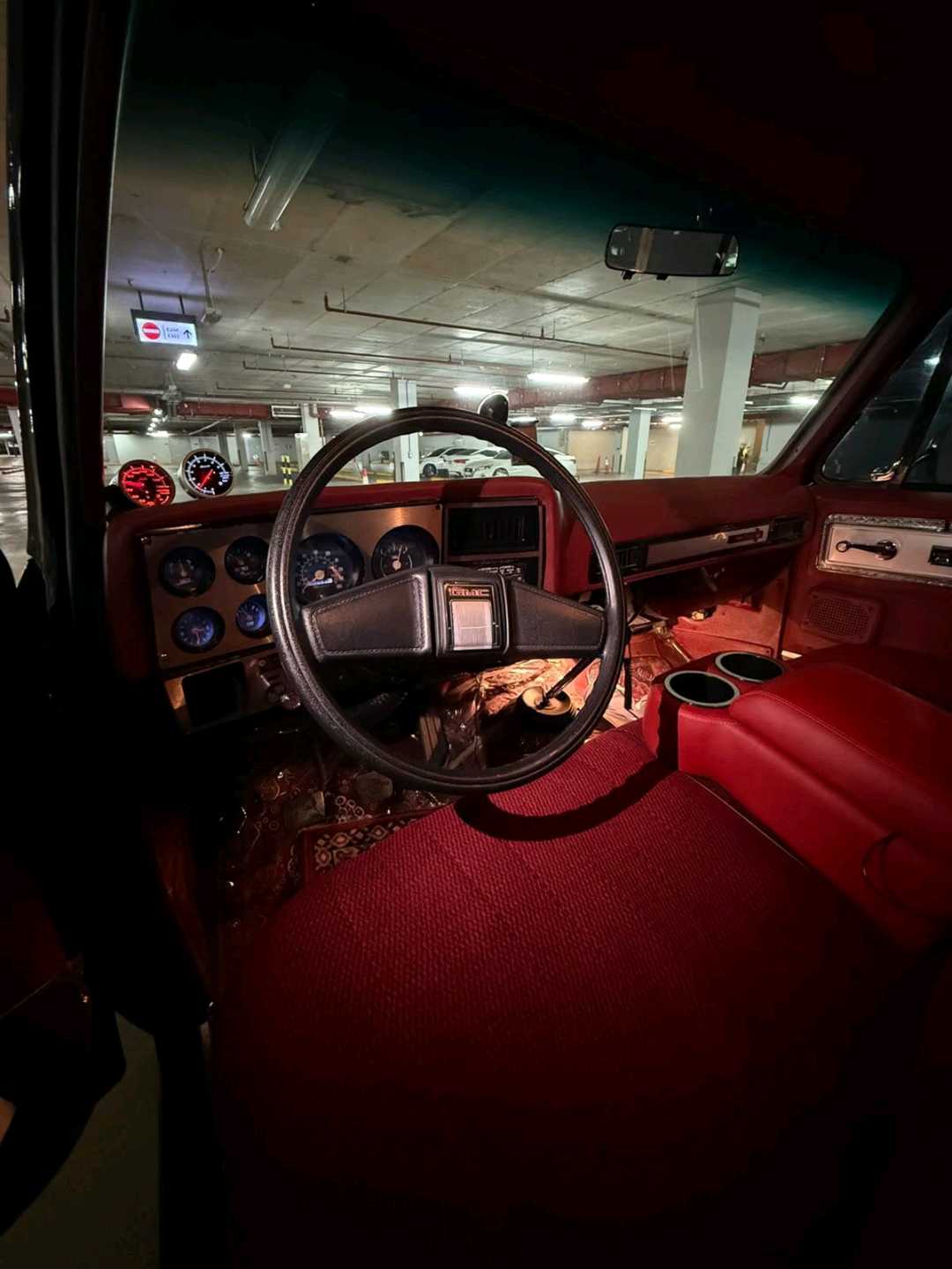 Car Image 1980 GMC SIERRA 