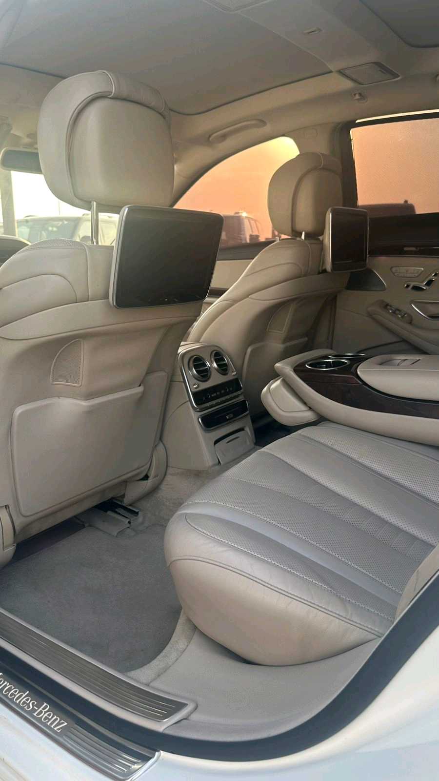 Car Image 2015 MERCEDES S Class 500