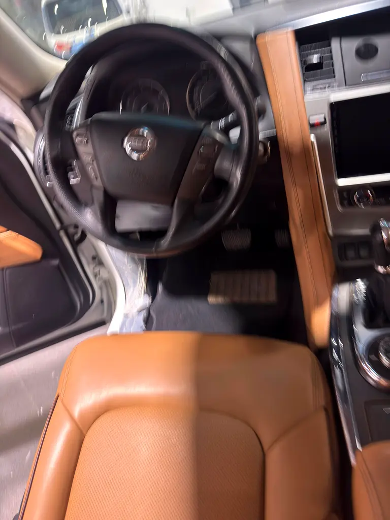 Car Image 2019 NISSAN PATROL XE