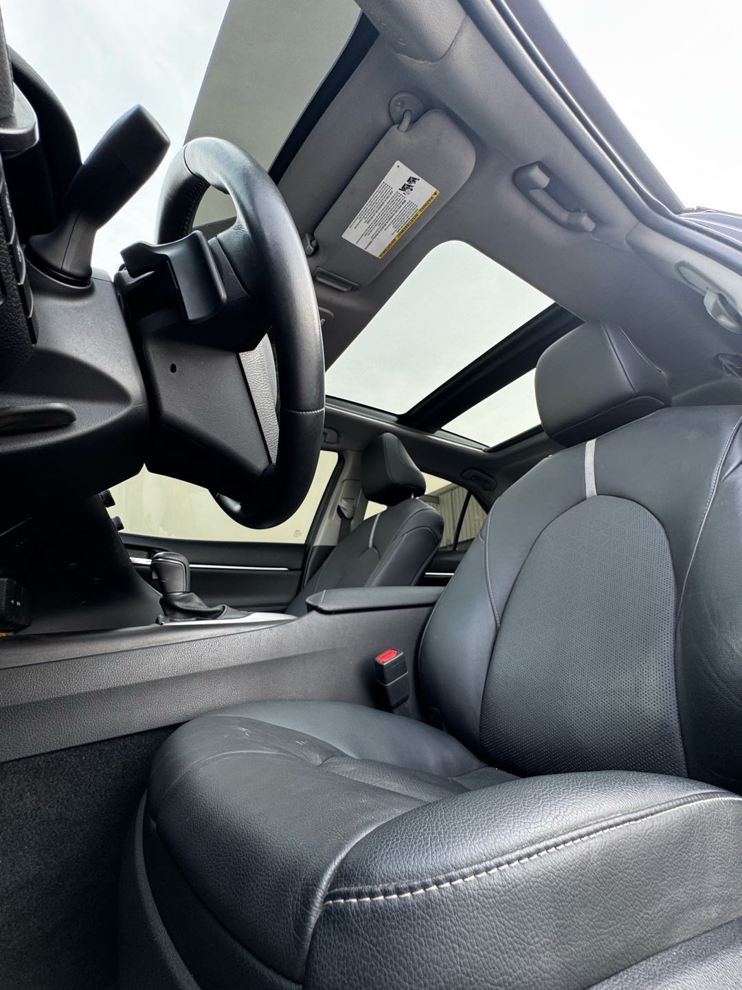 Car Image 2021 TOYOTA CAMRY XSE