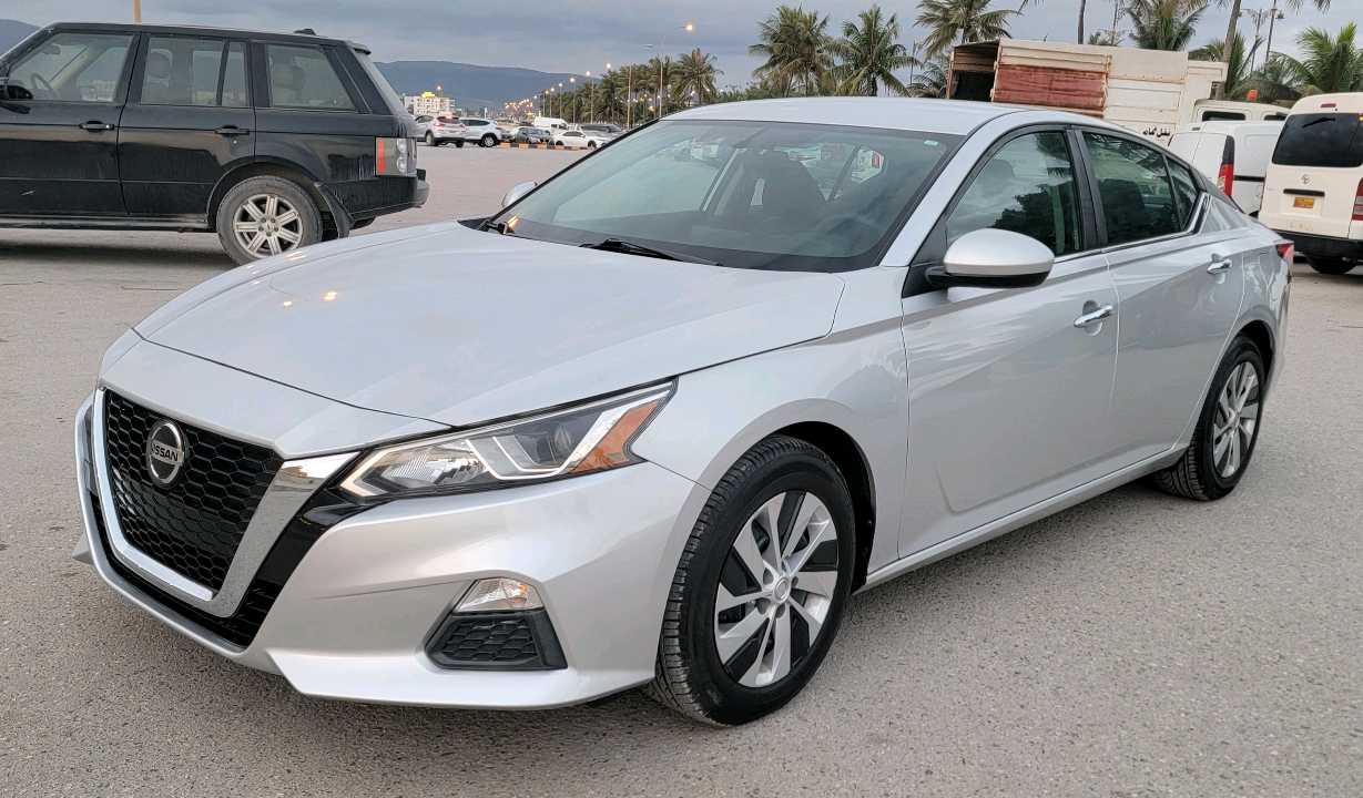 Car Image 2020 NISSAN ALTIMA S