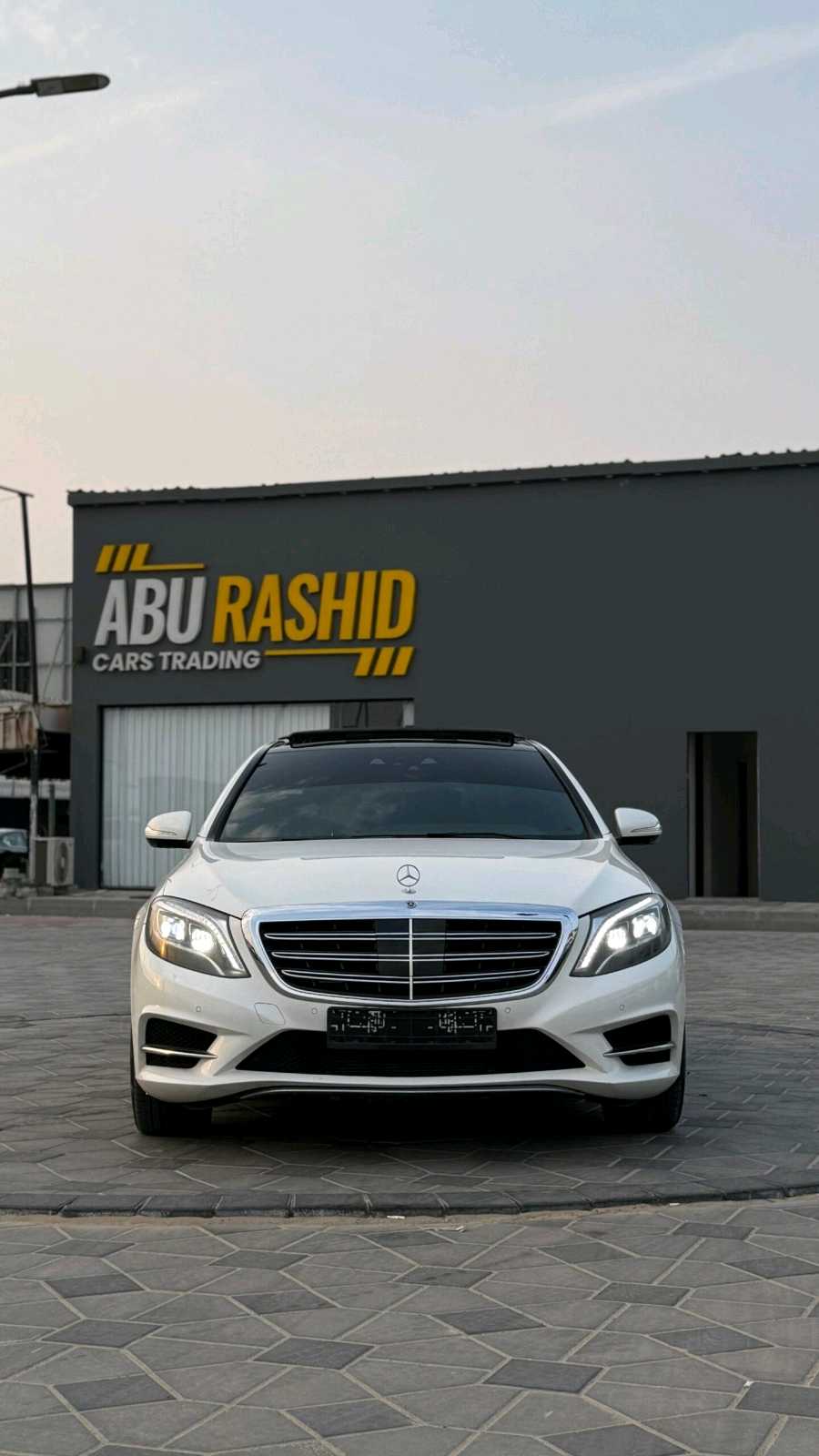 Car Image 2015 MERCEDES S Class 550
