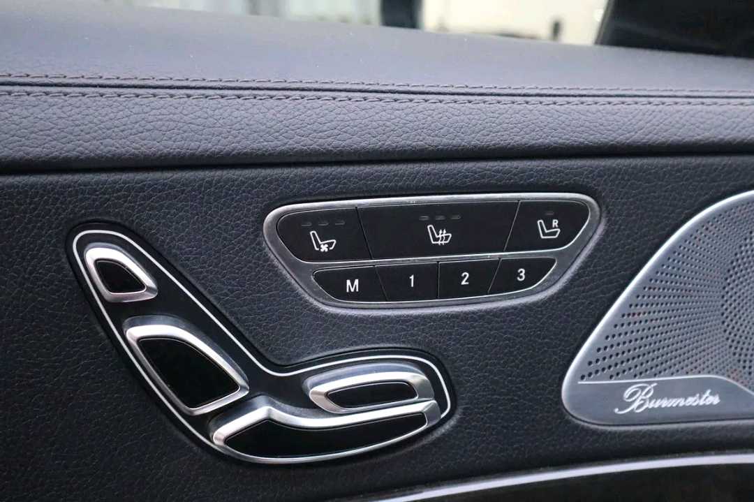 Car Image 2015 MERCEDES S Class 550