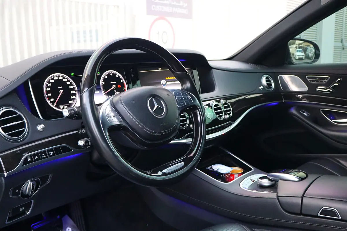 Car Image 2015 MERCEDES S Class 550