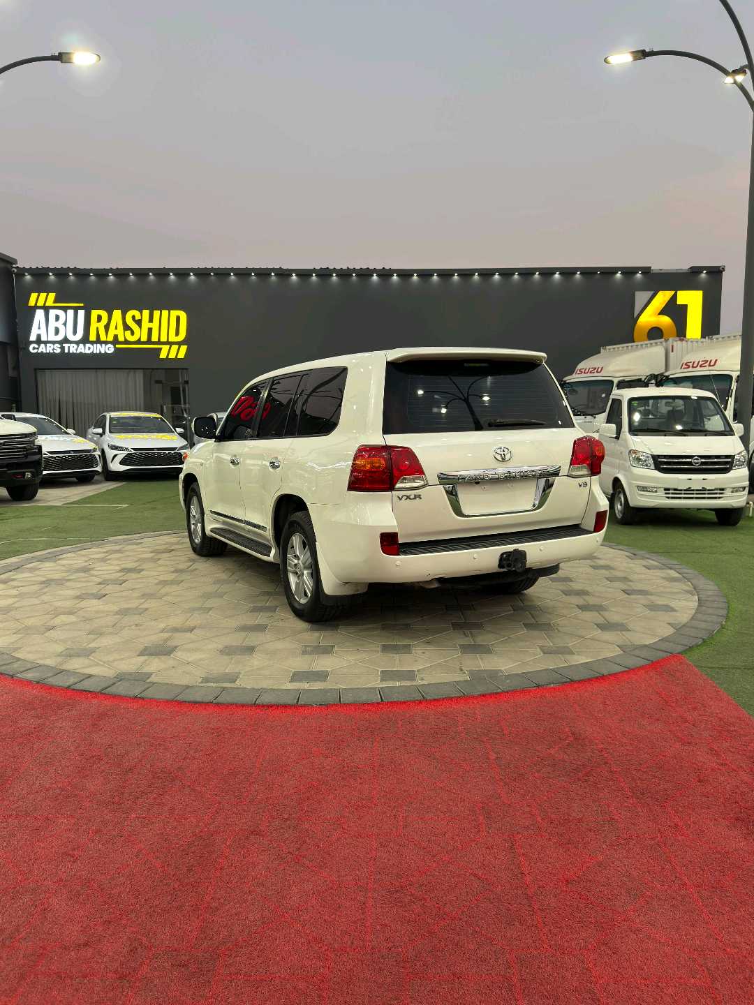 Car Image 2010 TOYOTA LAND CRUISER VX.R